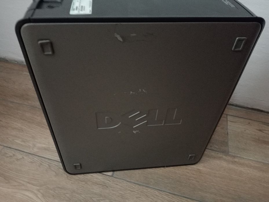 Vând unitate DELL