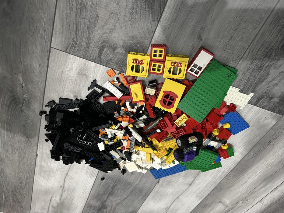 Piese LEGO  constructii