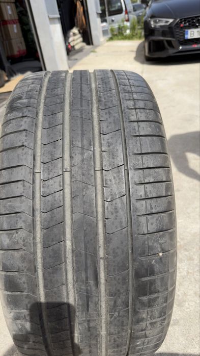 Anvelope Pirelli Pzero R21 X5 aproape noi 5000km runflat vara
