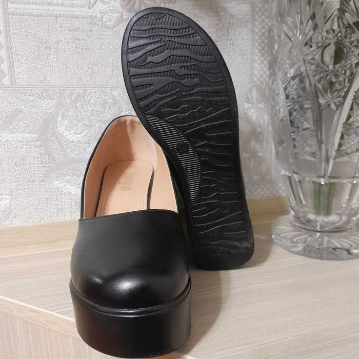 Туфли на весну и осень.