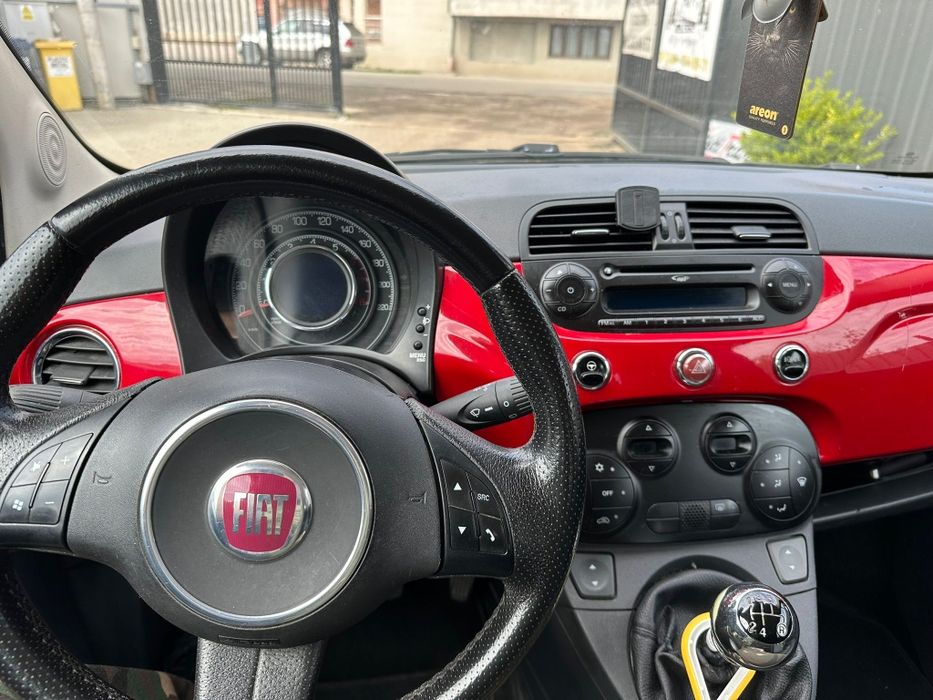 Vând Fiat 500 înmatriculată!!!
