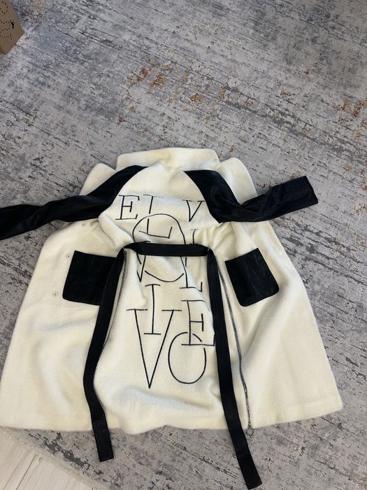 Palton blana combinat cu piele