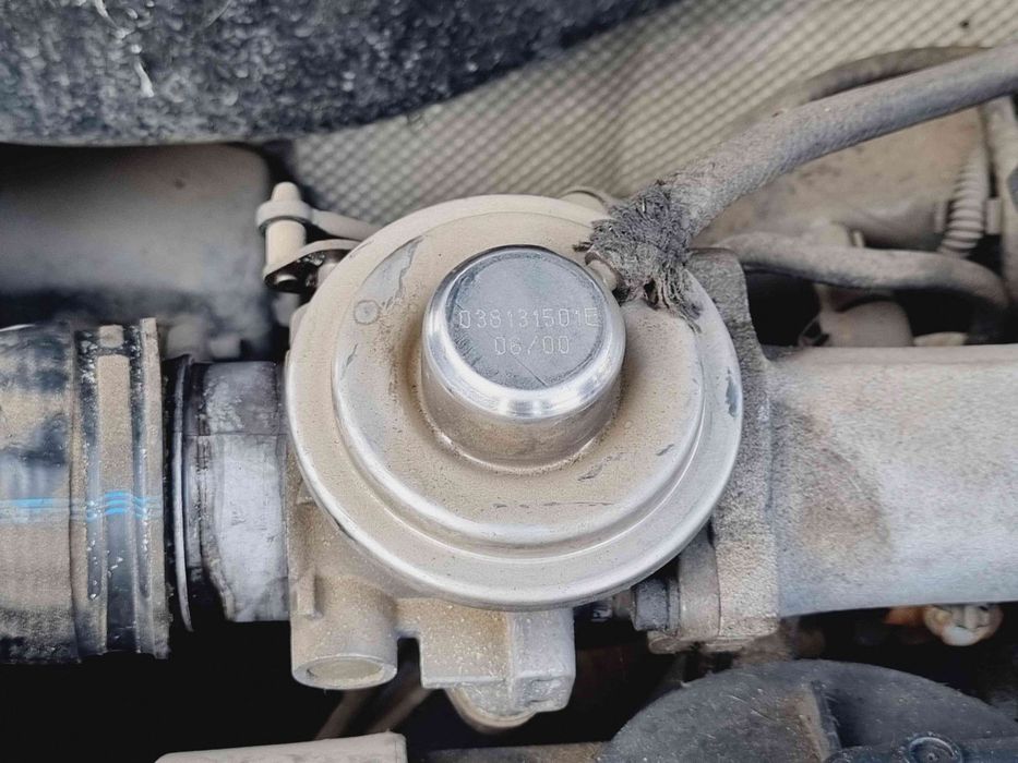 Supapa EGR Volkswagen Golf 4 Variant (1J5) [Fabr 1999-2005] 038131501E