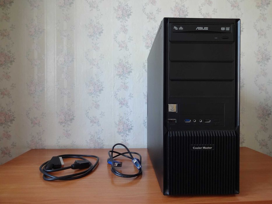 компютър настолен