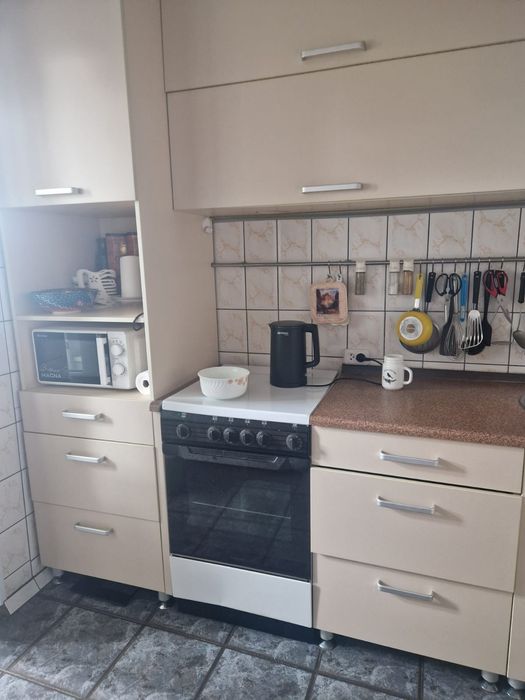 Кухонный гарнитур