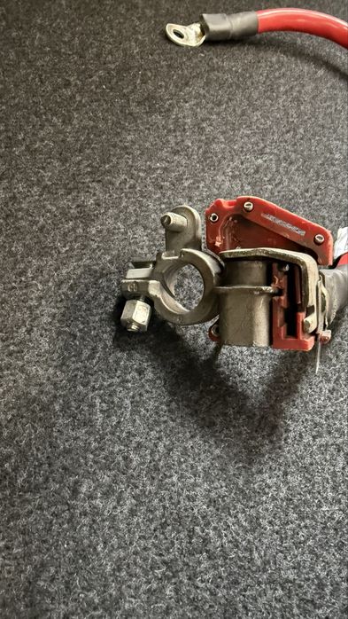 Пиропатрон плюсов кабел за БМВ G20/21