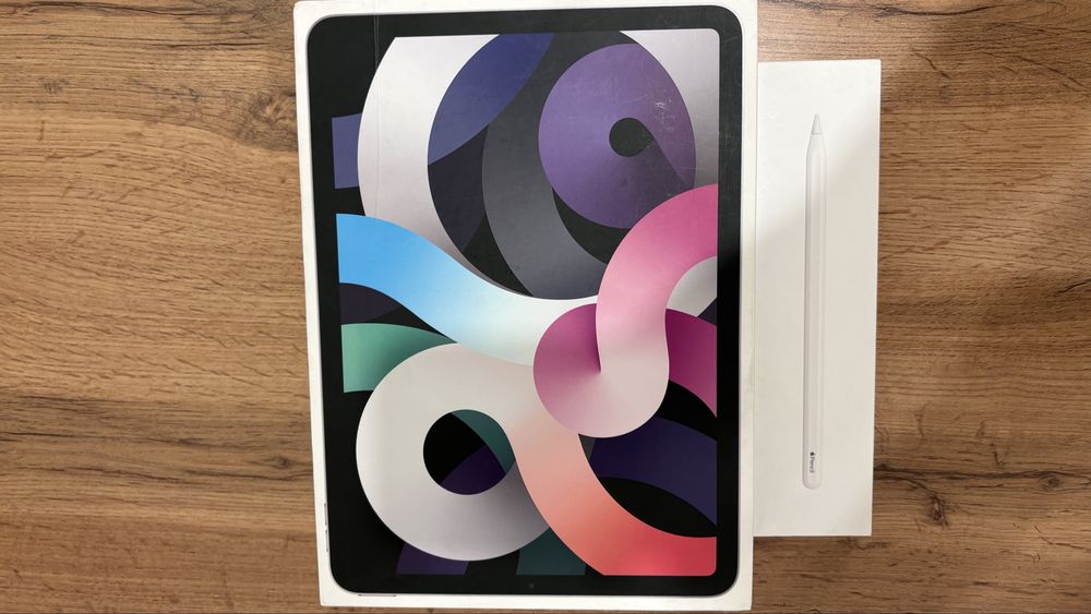 iPad Air 4 64GB + Apple Pencil