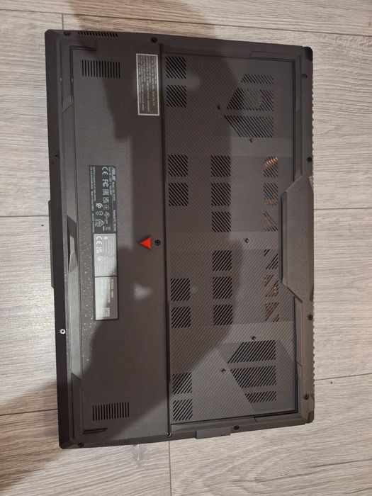 Laptop Gaming Asus TUF F17