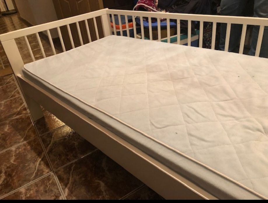Pat ikea pentru copii