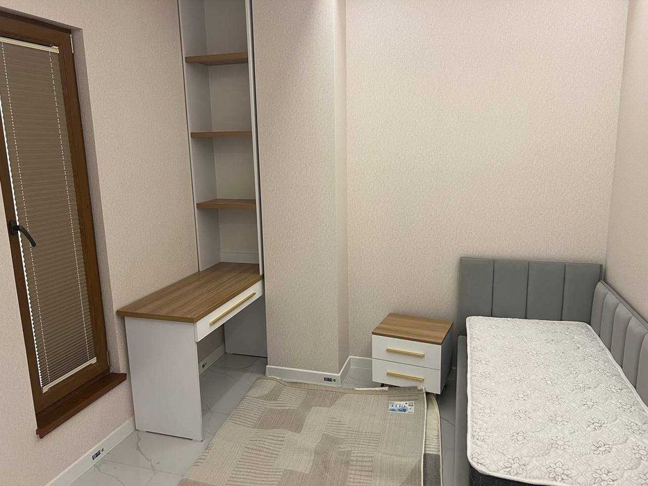 Сағбонда 3 хоналик квартира сотилади (3/2/10)