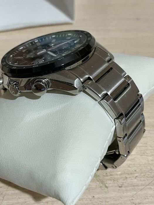 Casio edifice в хорошем состоянии