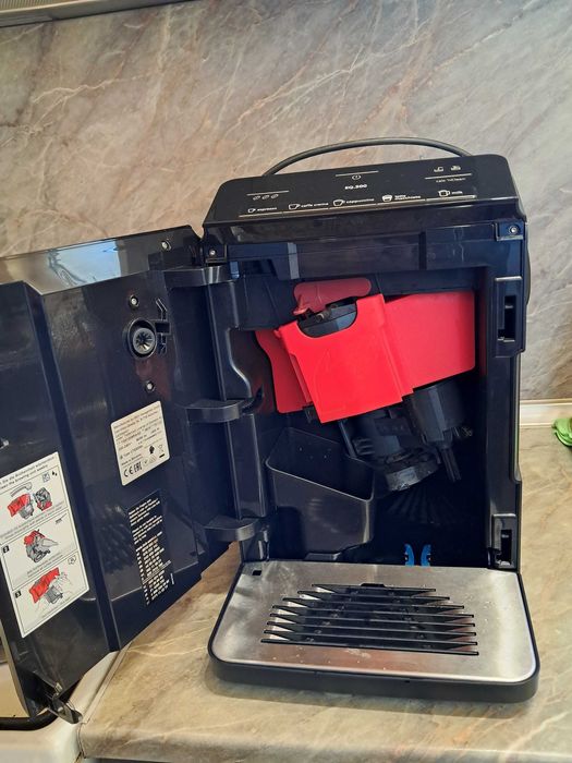 Кафеавтомат SIEMENS EQ300