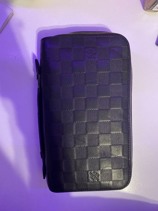 Vând portofel LOUIS VUITTON stare foarte buna ORIGINAL!!