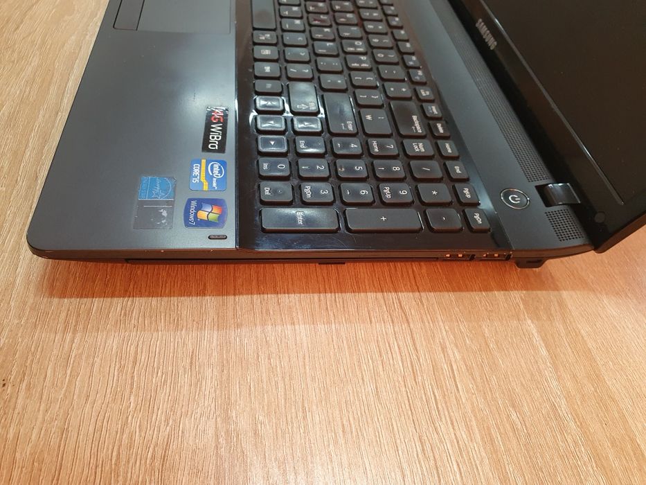 Samsung core i5 noutbook