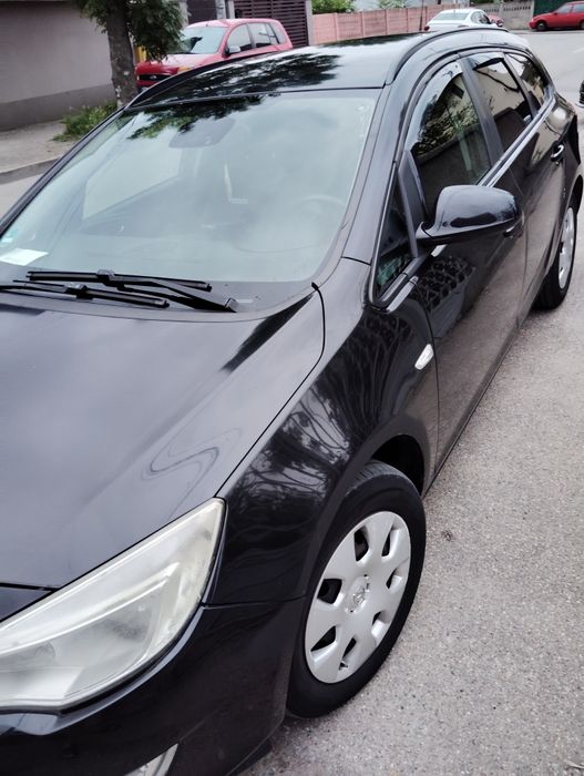 Opel Astra j 1,7