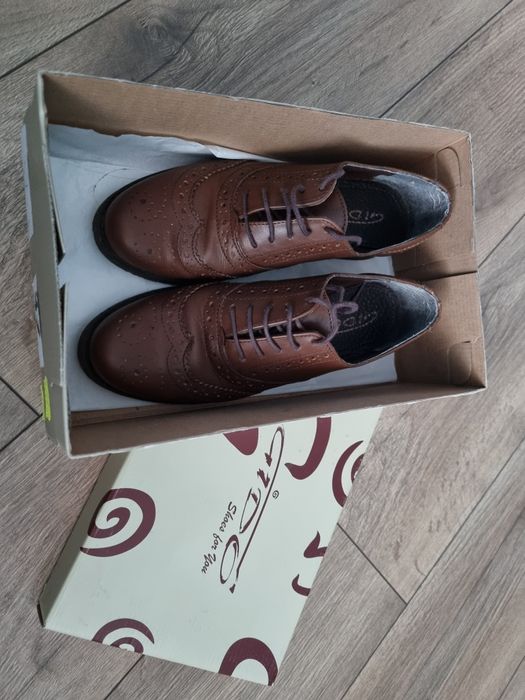 Дамски оксфордки GIDO