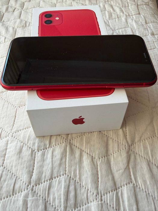 Продавам Iphone 11 Red, 256gb