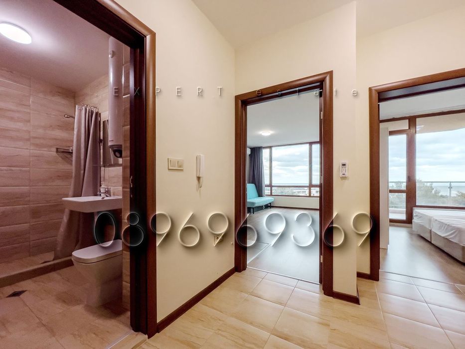 Продава се Двустаен апартамент в к.к. Златни пясъци - 70 кв.м за 1236 €/кв.м - Снимка #3