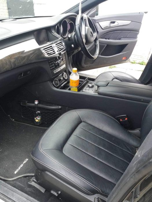 Mercedes W218 CLS350 На Части