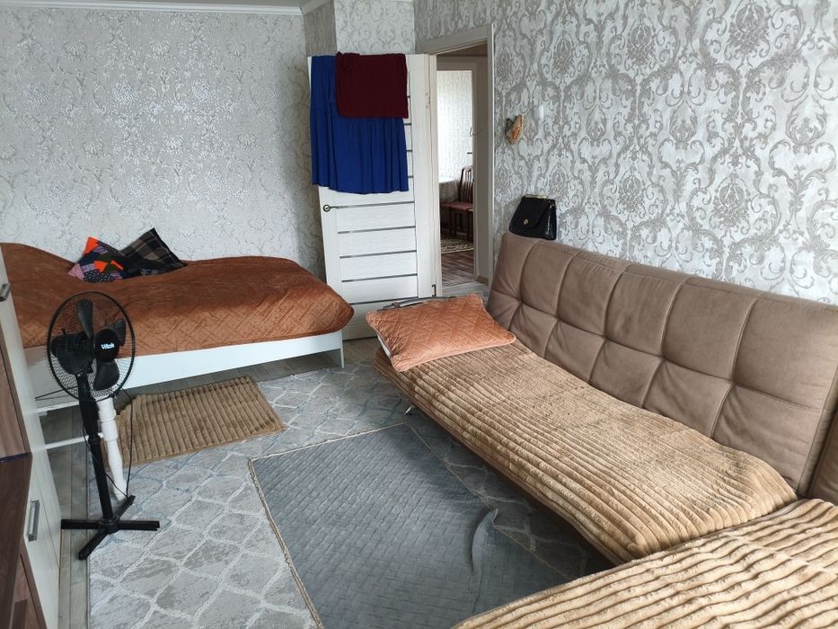 Продам 3 комнатную квартиру