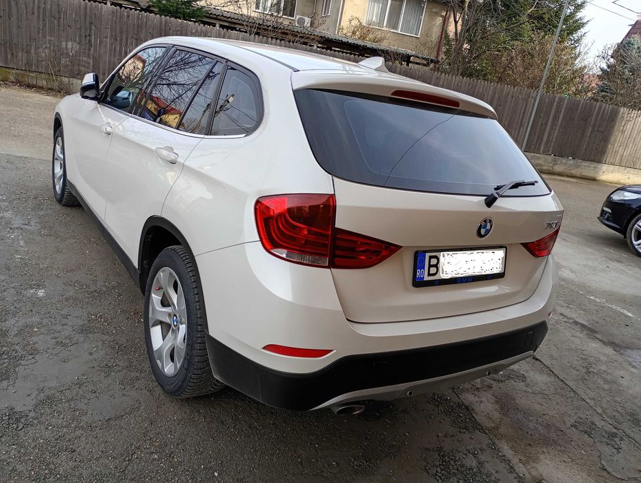 BMW X1 SDrive20D 2014 alb perlat 184CP