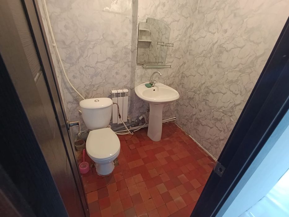 Продам 2 комнатную квартиру