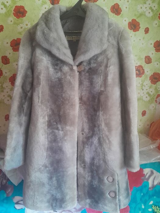 Продам шубу мутон