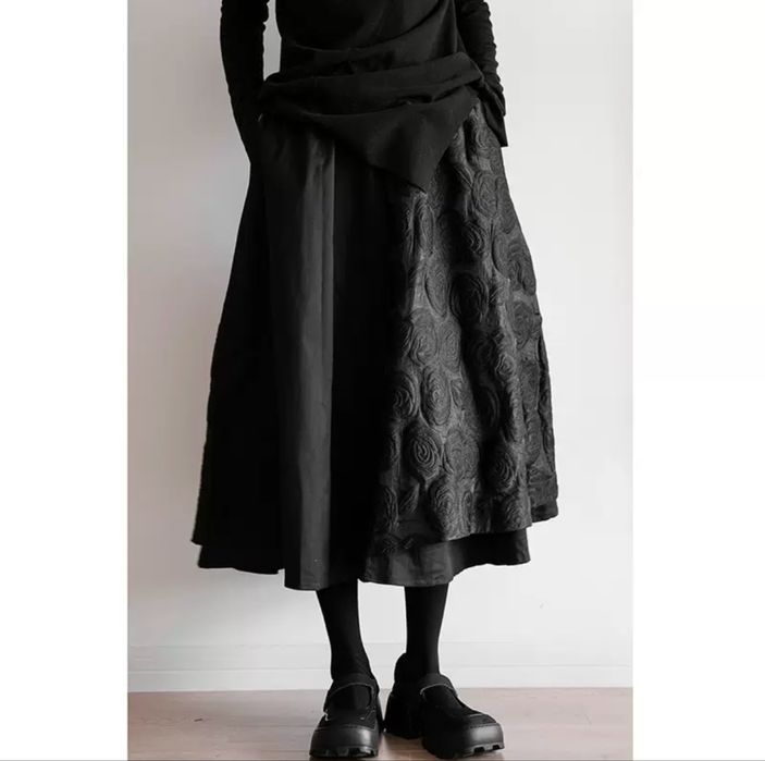 Юбка черная, миди