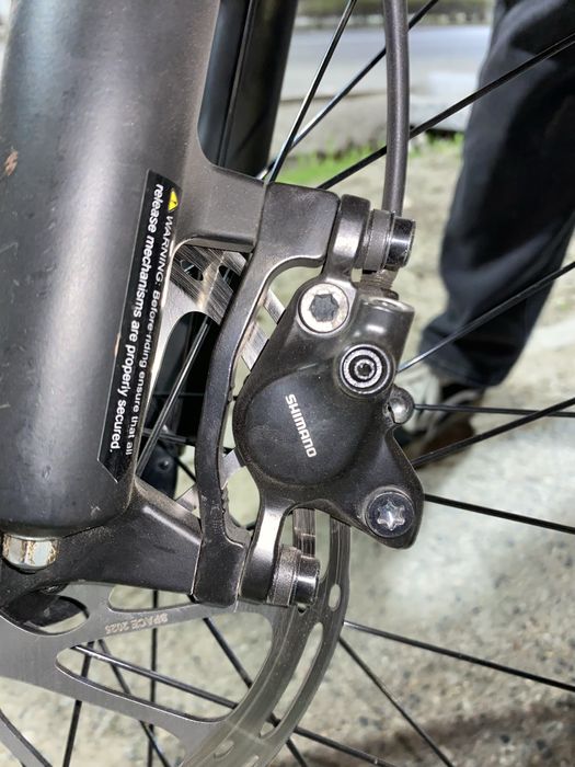 Тормоз Shimano MT200