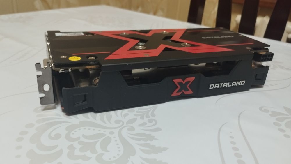 Видеокарта Radeon Rx 570 4 gb.