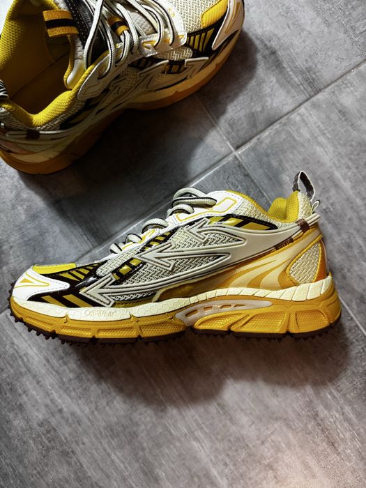 Adidasi OFF-WHITE Be Right Back