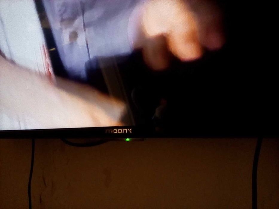 Телевизор moonx 43°