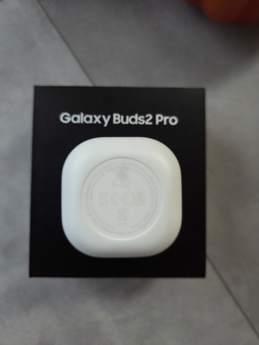 Samsung Buds2 Pro
