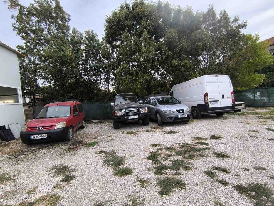 Дава се под наем Гараж / Паркомясто в София, Модерно предградие - 999999 кв.м за 51 € - Снимка #6