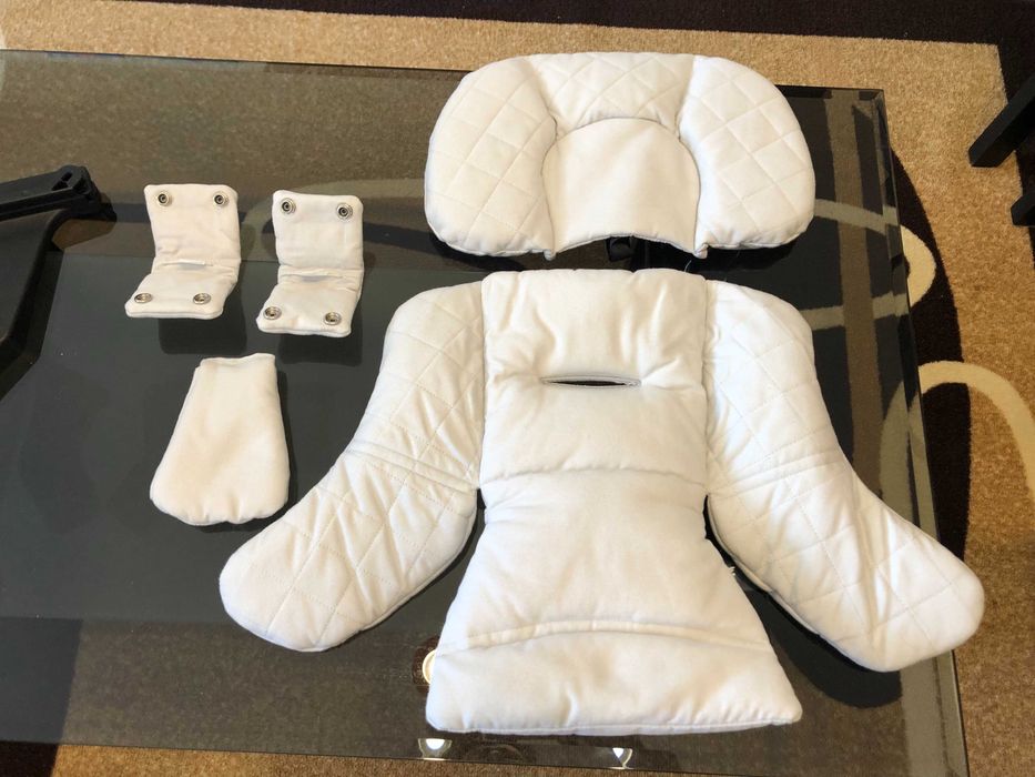Кошче за кола Nuna Pipa Lite LX с ISOFIX база + резервен комплект възглавнички от органичен текстил + адаптери за количка