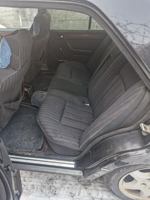 Продам мерседес на полном ходу