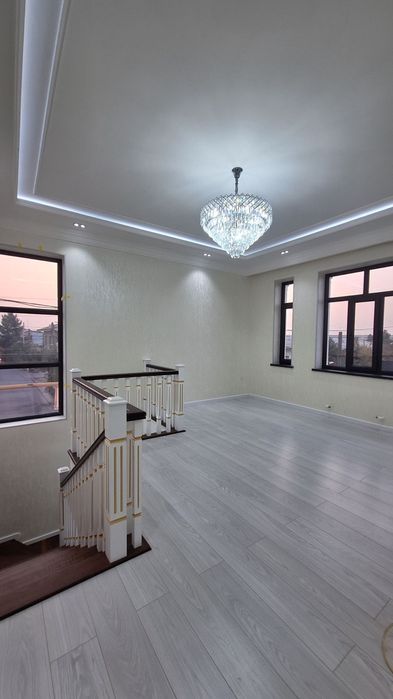 * СЕРГЕЛИ БЕРУНИЙ 5 Хона + 2 Холл +  Кухня 1.6 Соток Продаётся Участка