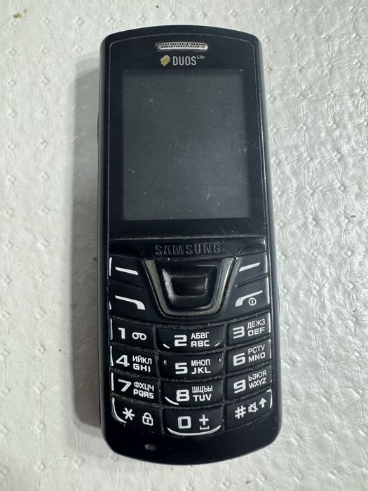 Моюильные телефоны