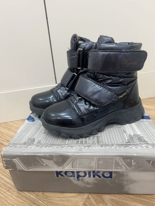 Продам ботинки межсезонные на девочку