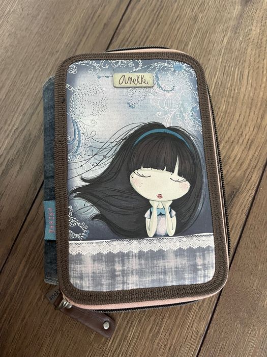 Раница и несесер за училище