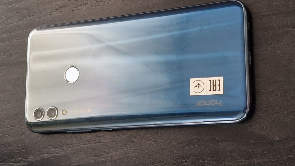 Телефон Honor 10 Lite 64 gb