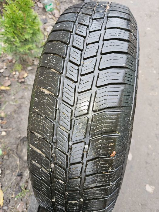 Cauciucuri All-season M+S cu genti de tabla