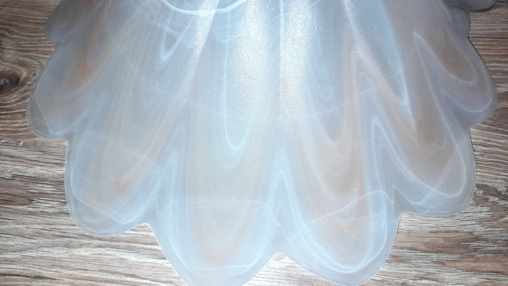 Нови лед светодиодни лунички/Полилей в бяло-кафявата гама/абажур/лампа