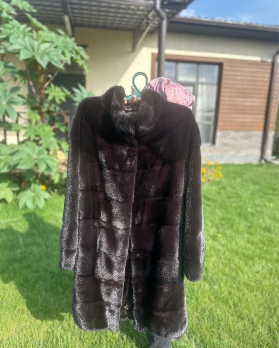 Шуба норковая 48 pp Omabelle