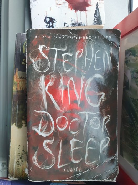 Stephen King, Albert Camus - pt Bucuresti