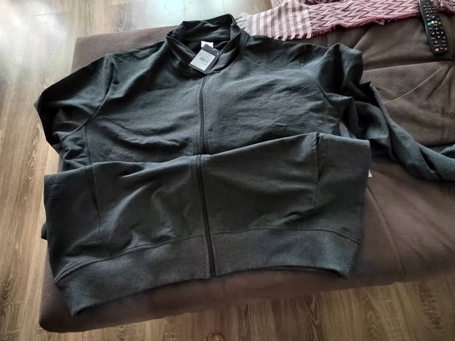 Продам кофты мужские