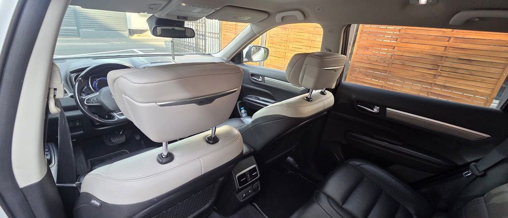 Renault koleos initiale -Paris 2.0 diesel automatic full