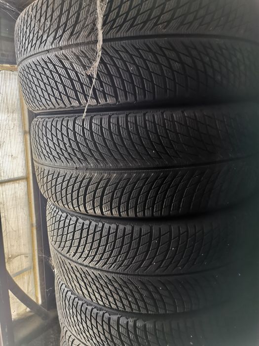 265 40 21 michelin 4бр нови