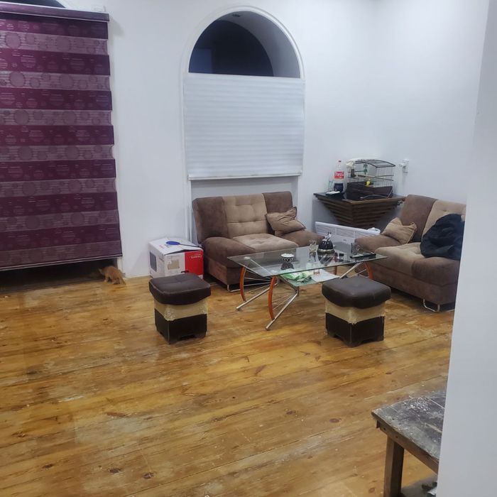 Нотурар докон сотилади