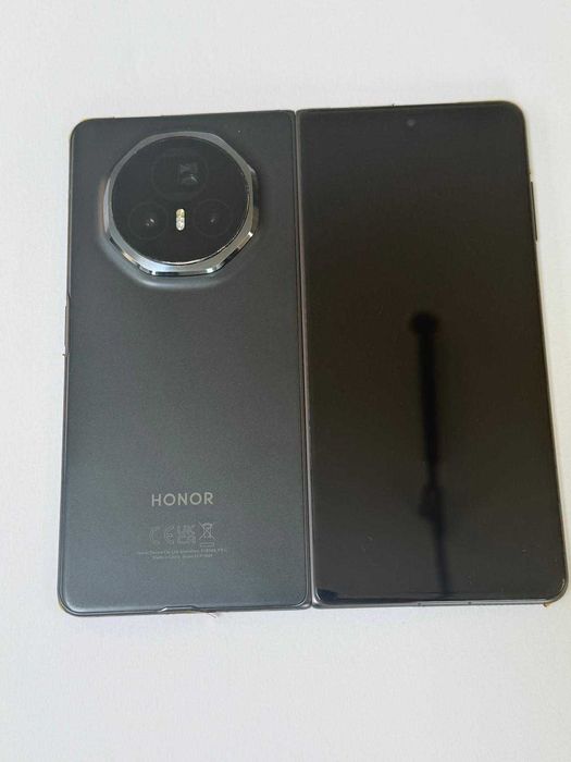Vând Honor Magic V3 512 GB – Garanție până în Noiembrie 2026 – 2.700 lei